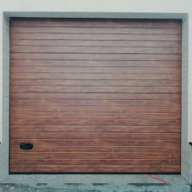 Sectional garage doors 40 mm RIB / stucco color-Old oak, old oak
