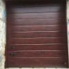 Garage sectional doors 40 mm MIDRIB / stucco color-Mahogany, Mahogany