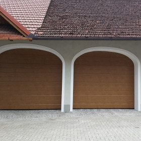 Garage sectional doors 40 mm Midrib / smooth color-Winchester, Winchester forest