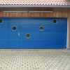 Sectional garage doors 40 mm MACRORIB / smooth color-RAL 5010 blue