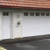 Garage sectional doors 40 mm CASSETE / Woodgrain color-RAL 9016 White