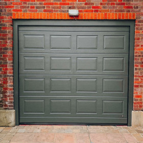 Garage sectional doors 40 mm CASSETE / Woodgrain color-RAL 7016 Dark gray